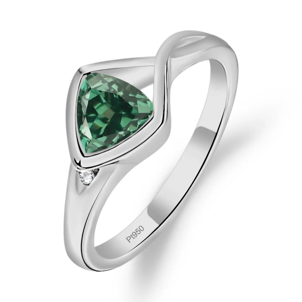 Trillion Cut Simple Green Sapphire Ring - Image 5
