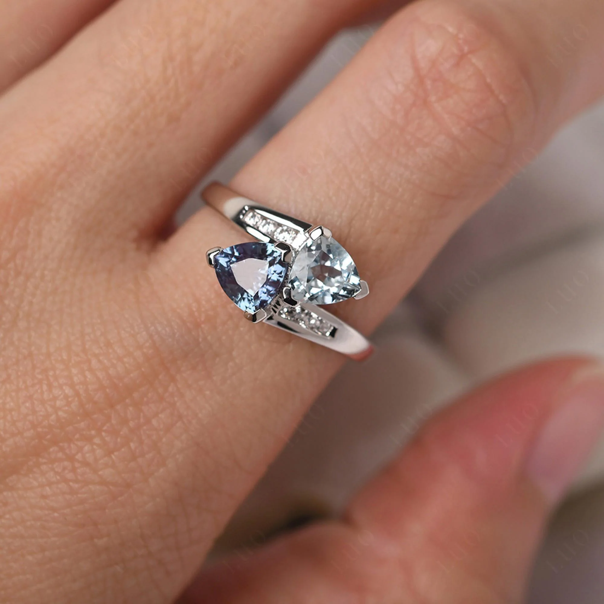 Alexandrite and Aquamarine Bypass Ring - Image 34