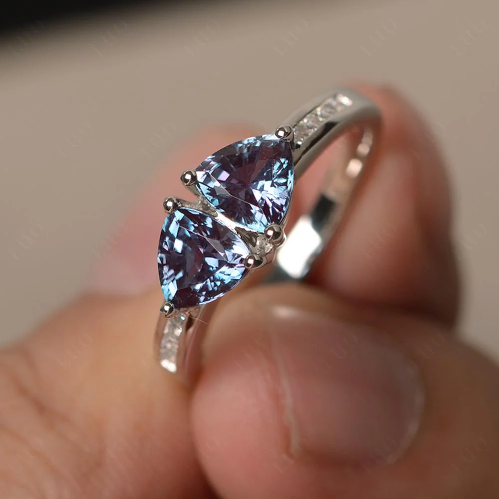 Trillion Cut Two Stone Alexandrite Ring - Image 10