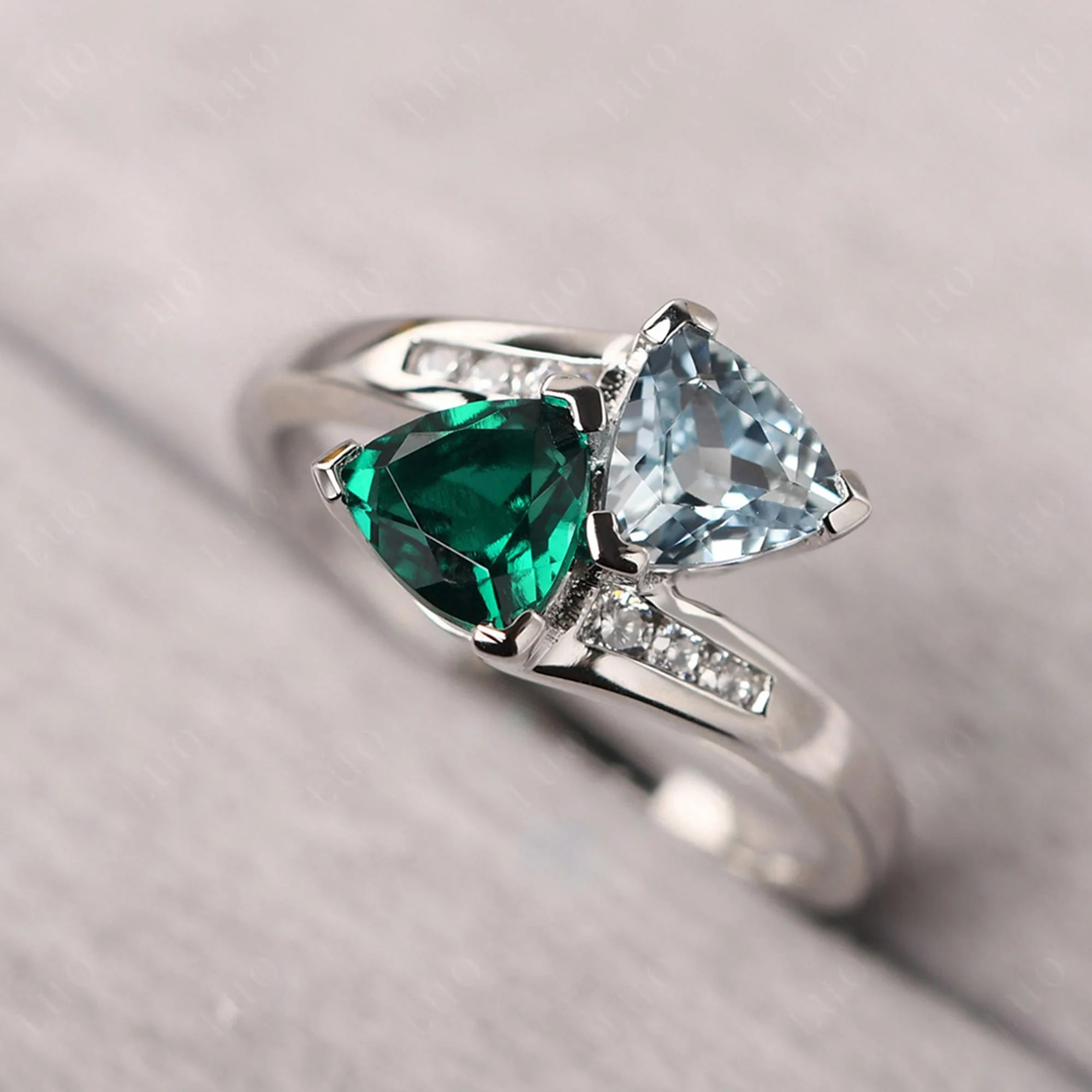 Aquamarine and Emerald Ring - Image 30