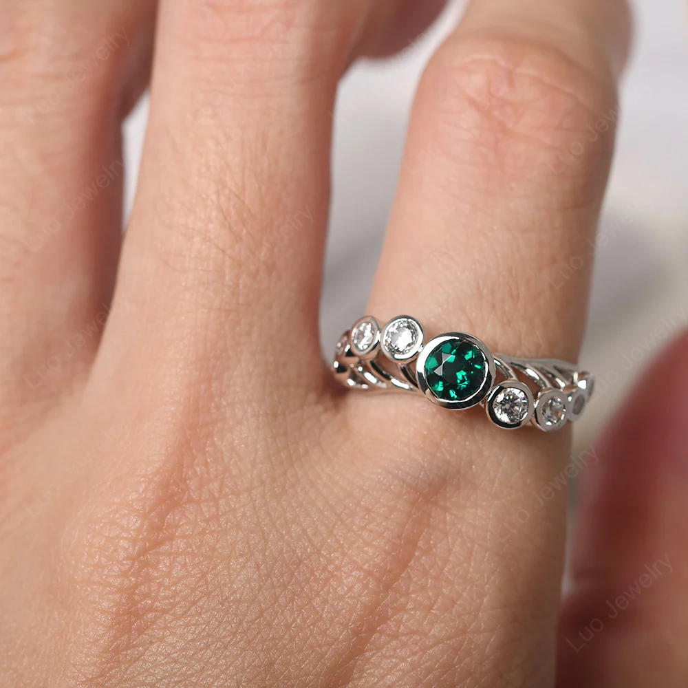 Twisted Multi Stone Emerald Ring - Image 5