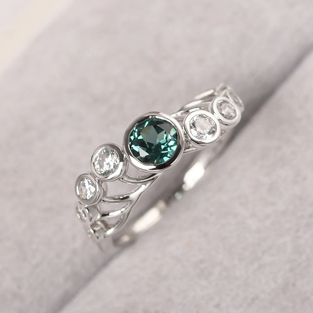 Twisted Multi Stone Green Sapphire Ring