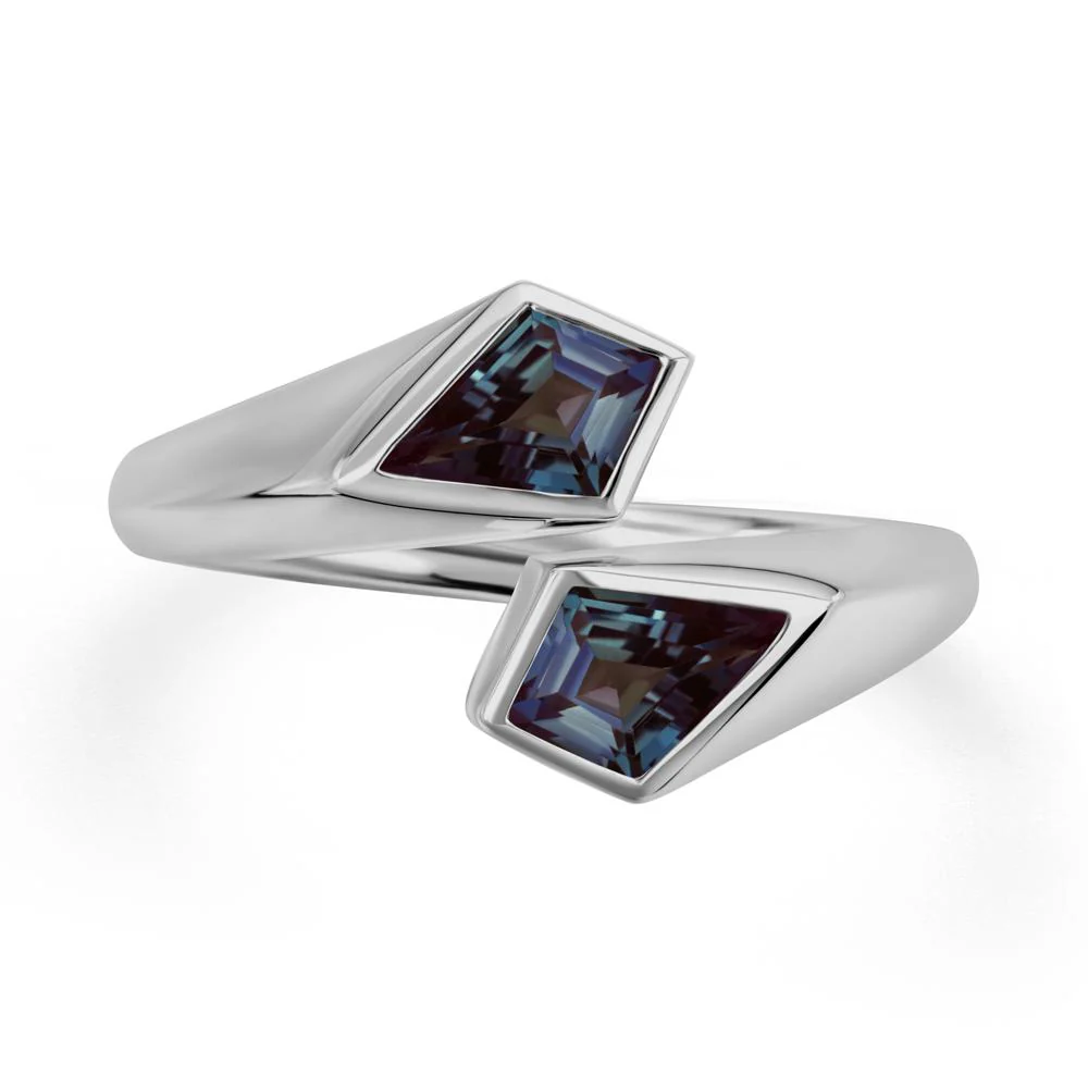 Two Stone Kite Cut Alexandrite Ring - Image 6