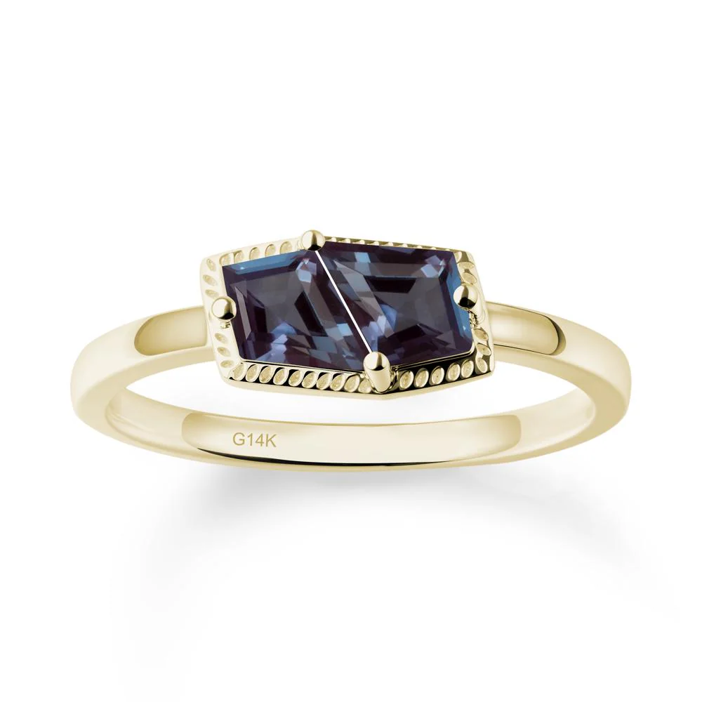 Two Stone Kite Shaped Alexandrite Ring - Image 4