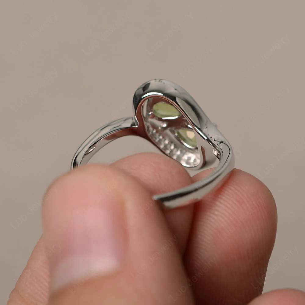 Two Stone Pear Shaped Peridot Mothers Ring - Image 2