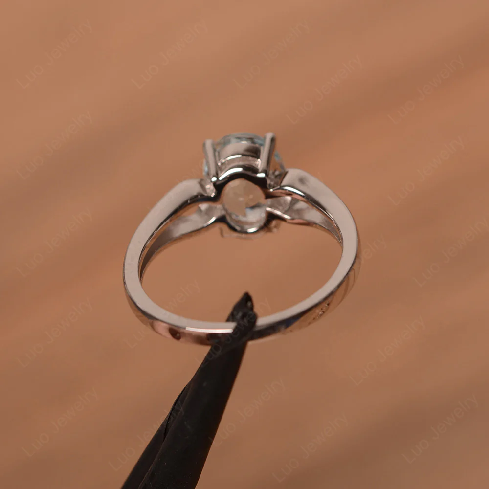 Aquamarine Oval Cut Engagement Ring - Image 3