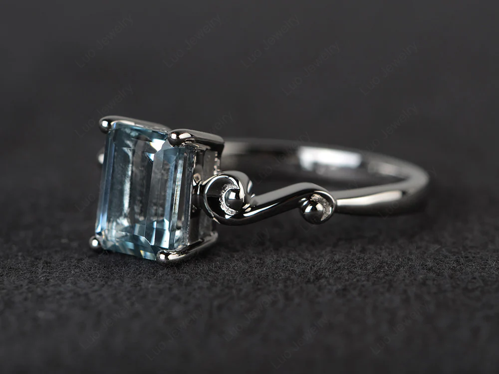 Aquamarine Tilde Band Ring - Image 2
