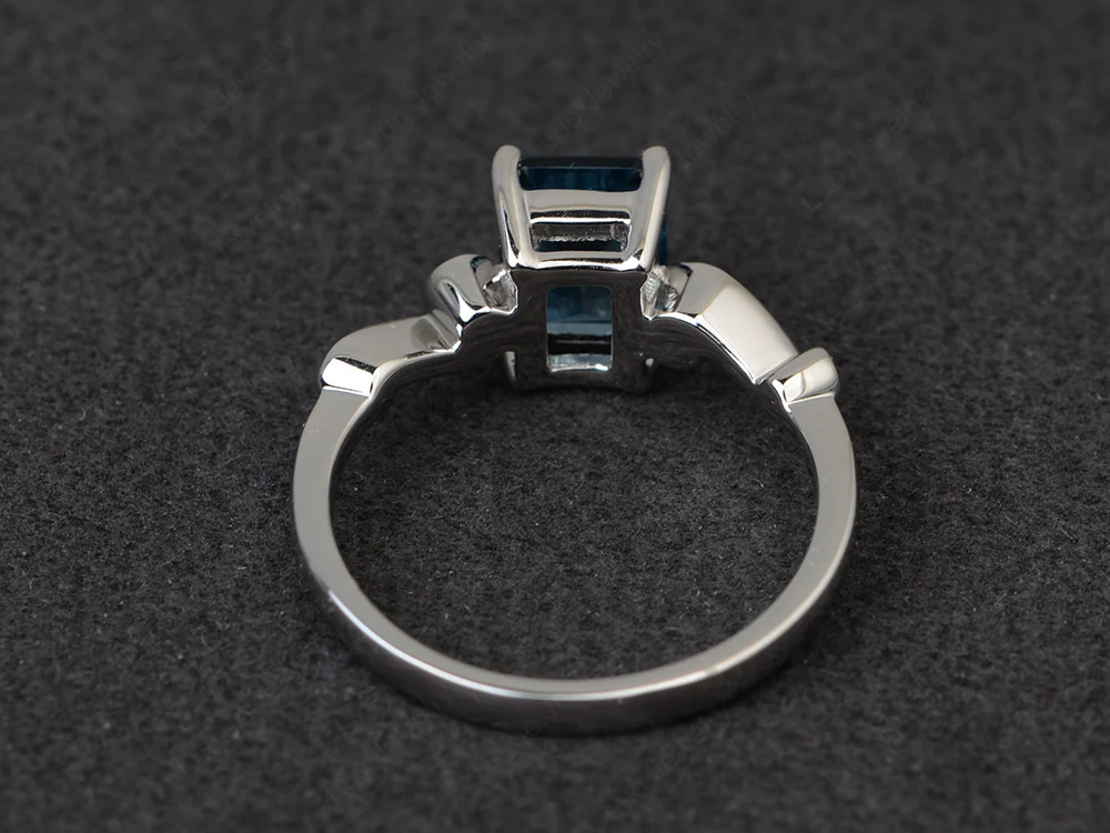 London Blue Topaz Tilde Band Ring - Image 3