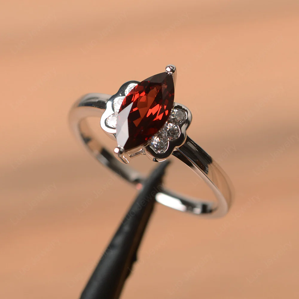 Unique Garnet Marquise Cut Ring - Image 2