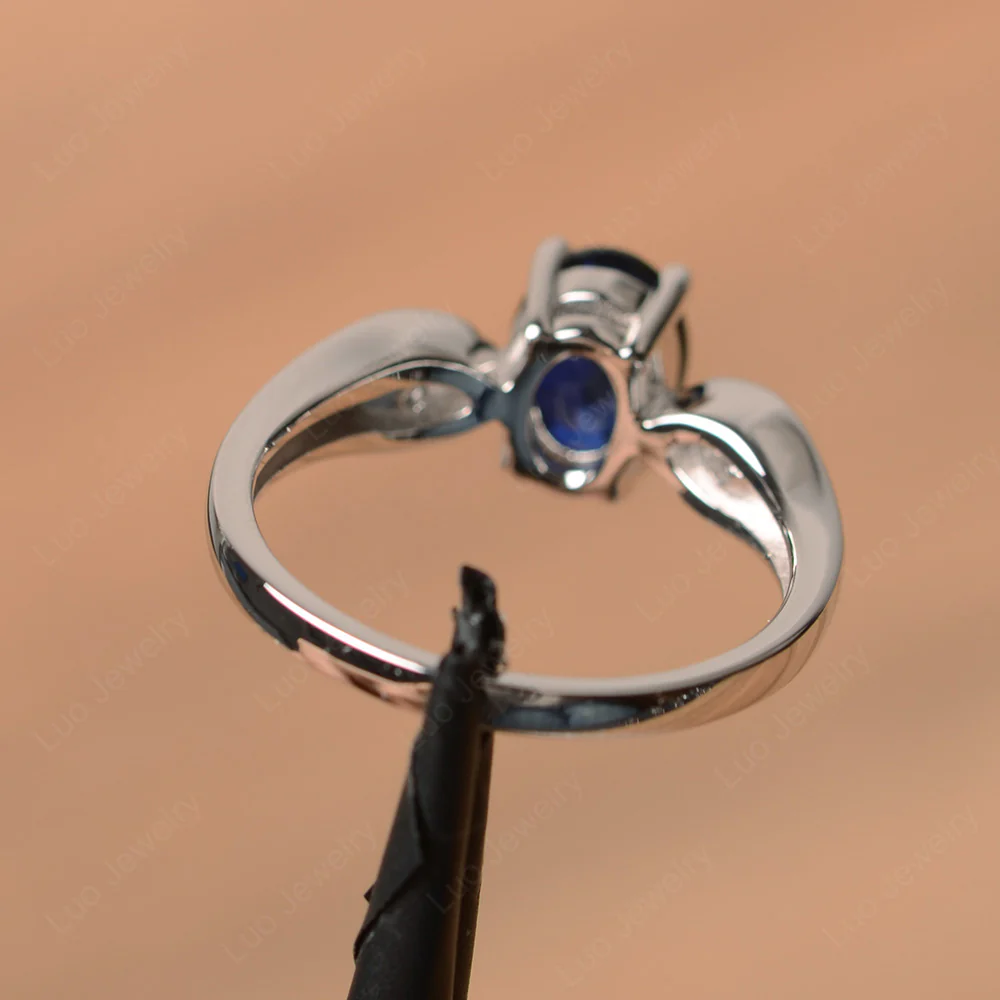 Unique Oval Cut Sapphire Ring - Image 3