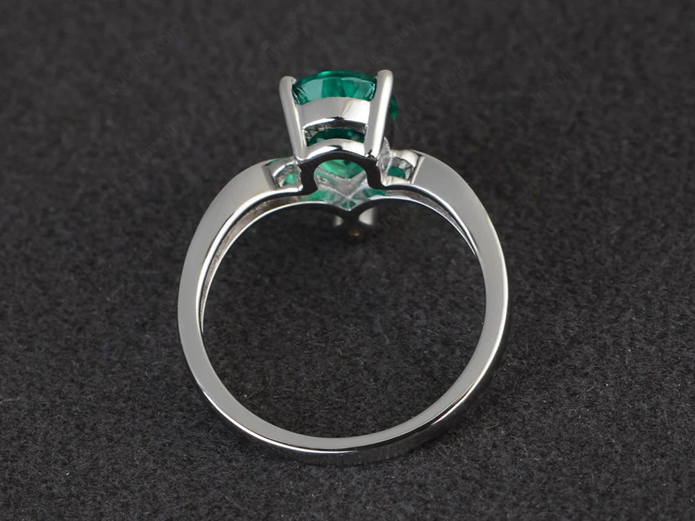 Unique Pear Shaped Emerald Ring Art Deco - Image 3