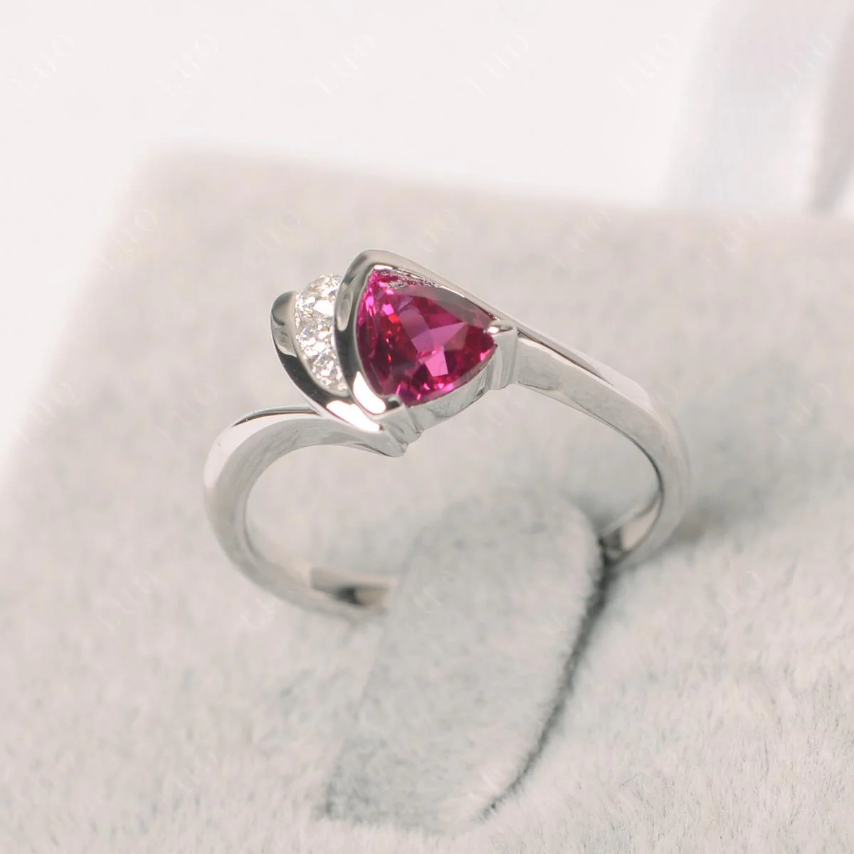 Ruby Sailboat Inspire Ring - Image 10