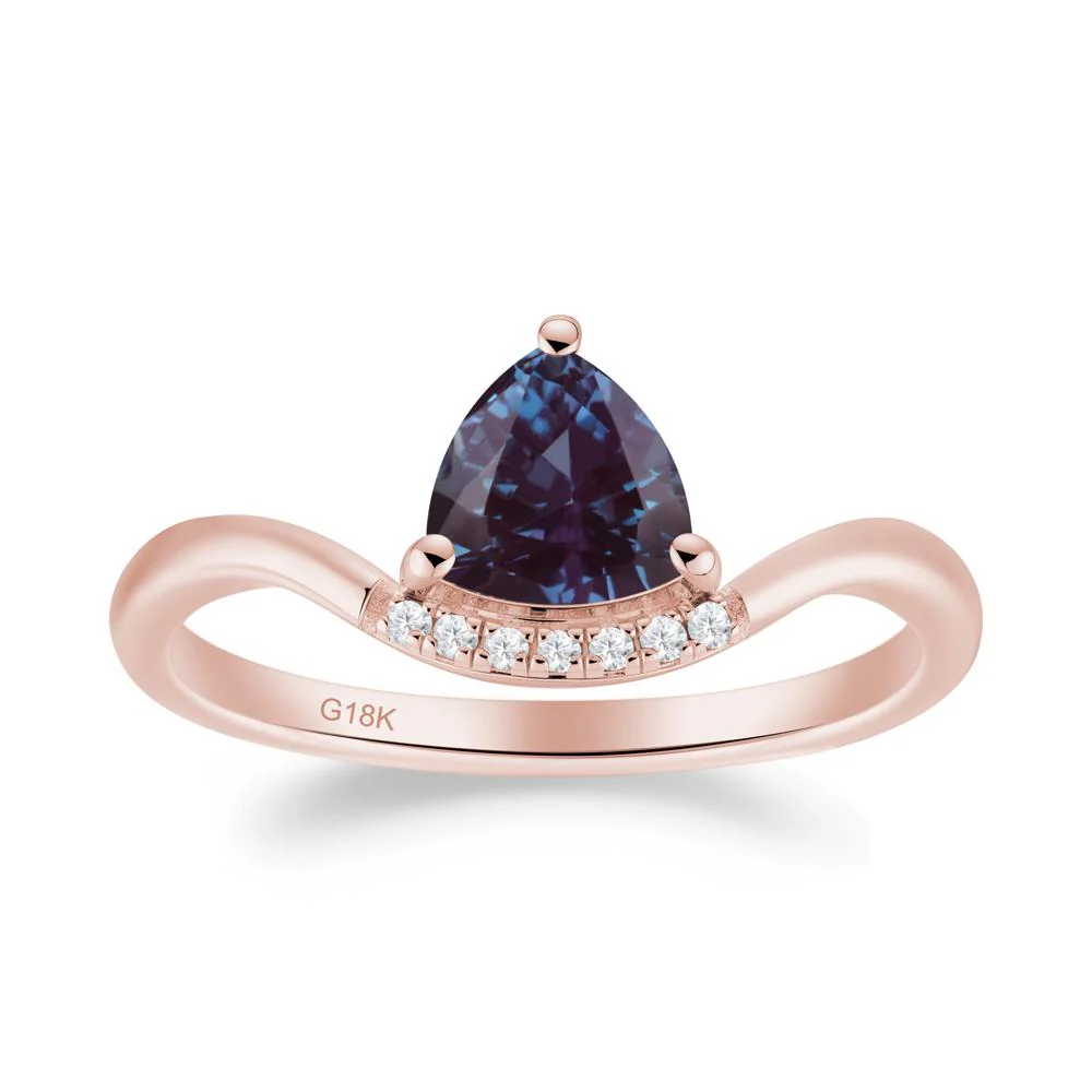 Unique Trilliant Cut Alexandrite Ring - Image 9