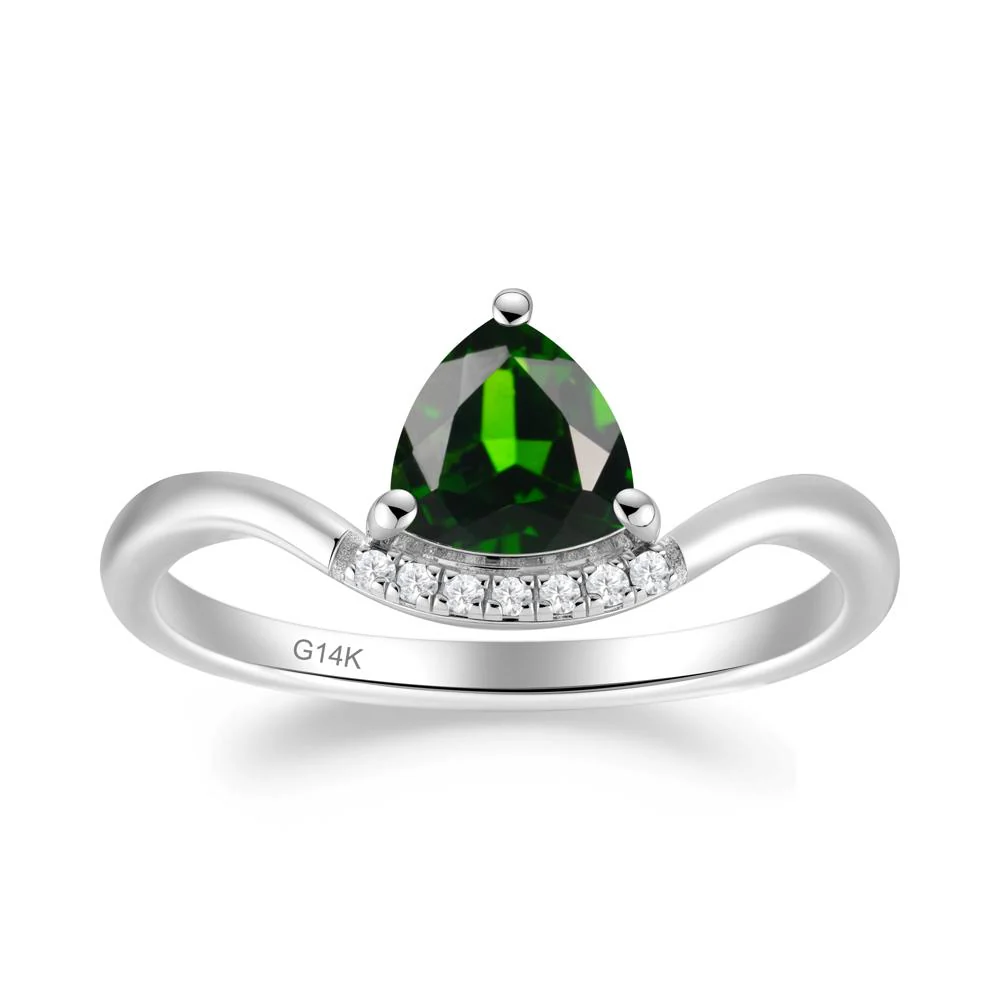 Unique Trilliant Cut Diopside Ring - Image 8