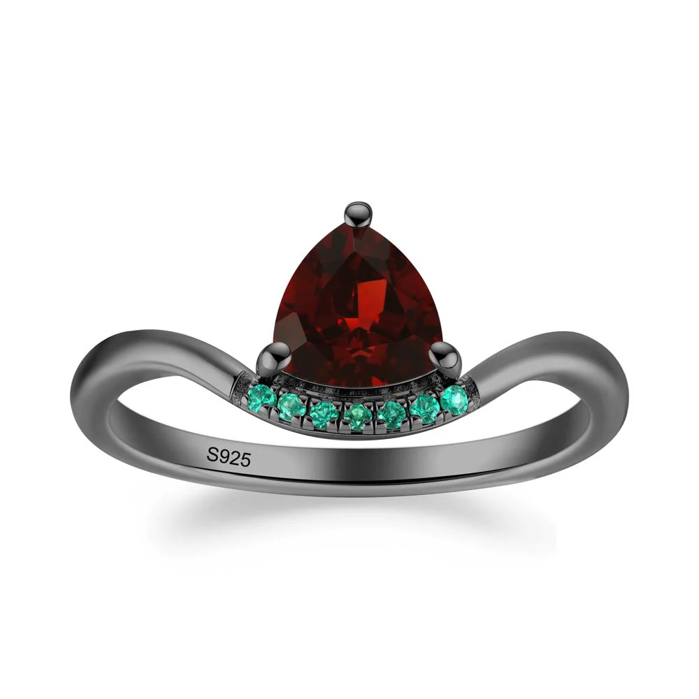 Unique Trilliant Cut Garnet and Emerald Ring - Image 2