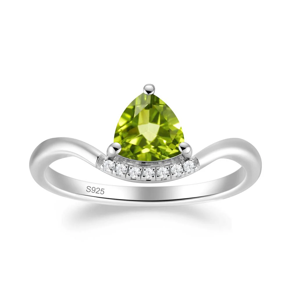 Unique Trilliant Cut Peridot Ring - Image 4