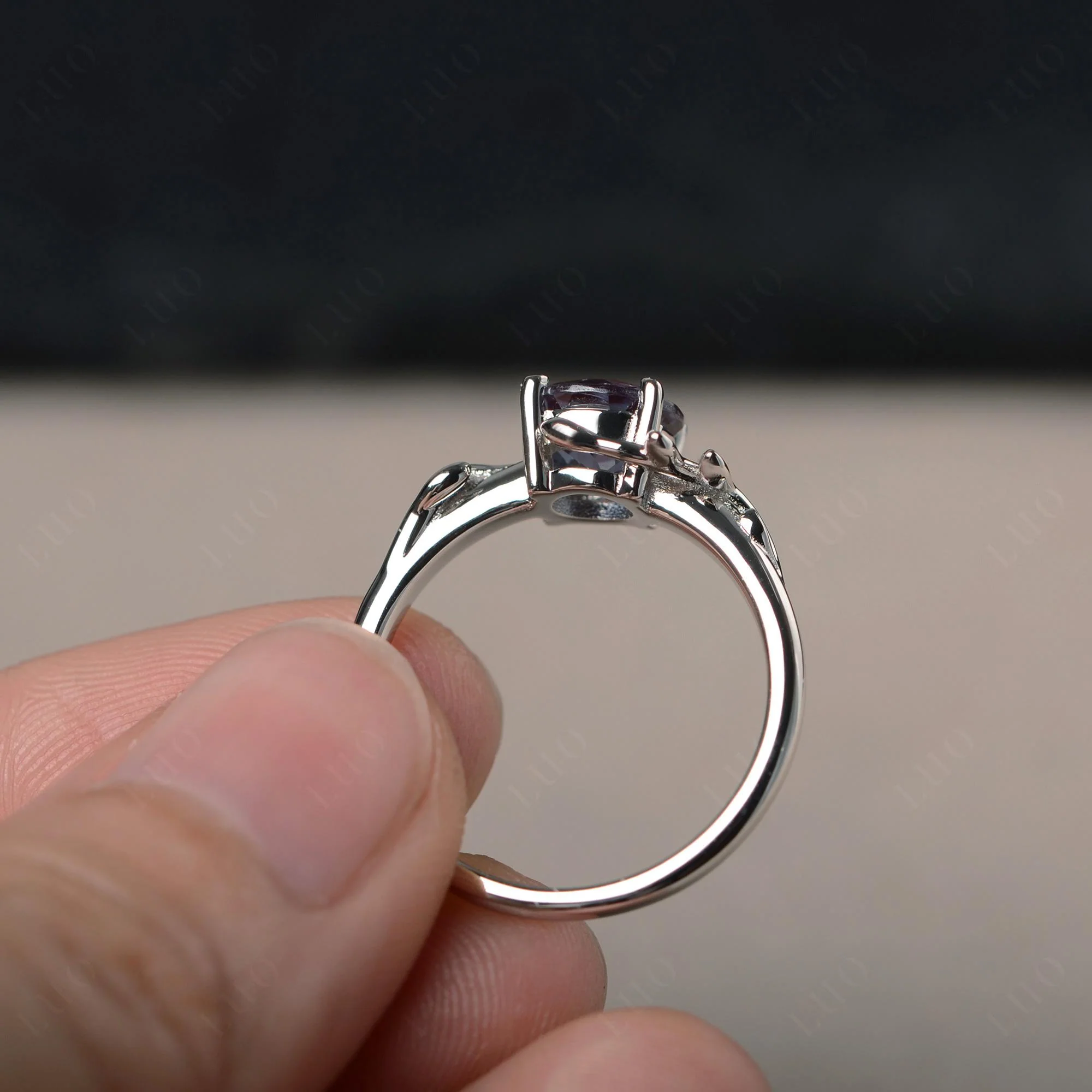 Alexandrite Vine Engagement Ring - Image 31
