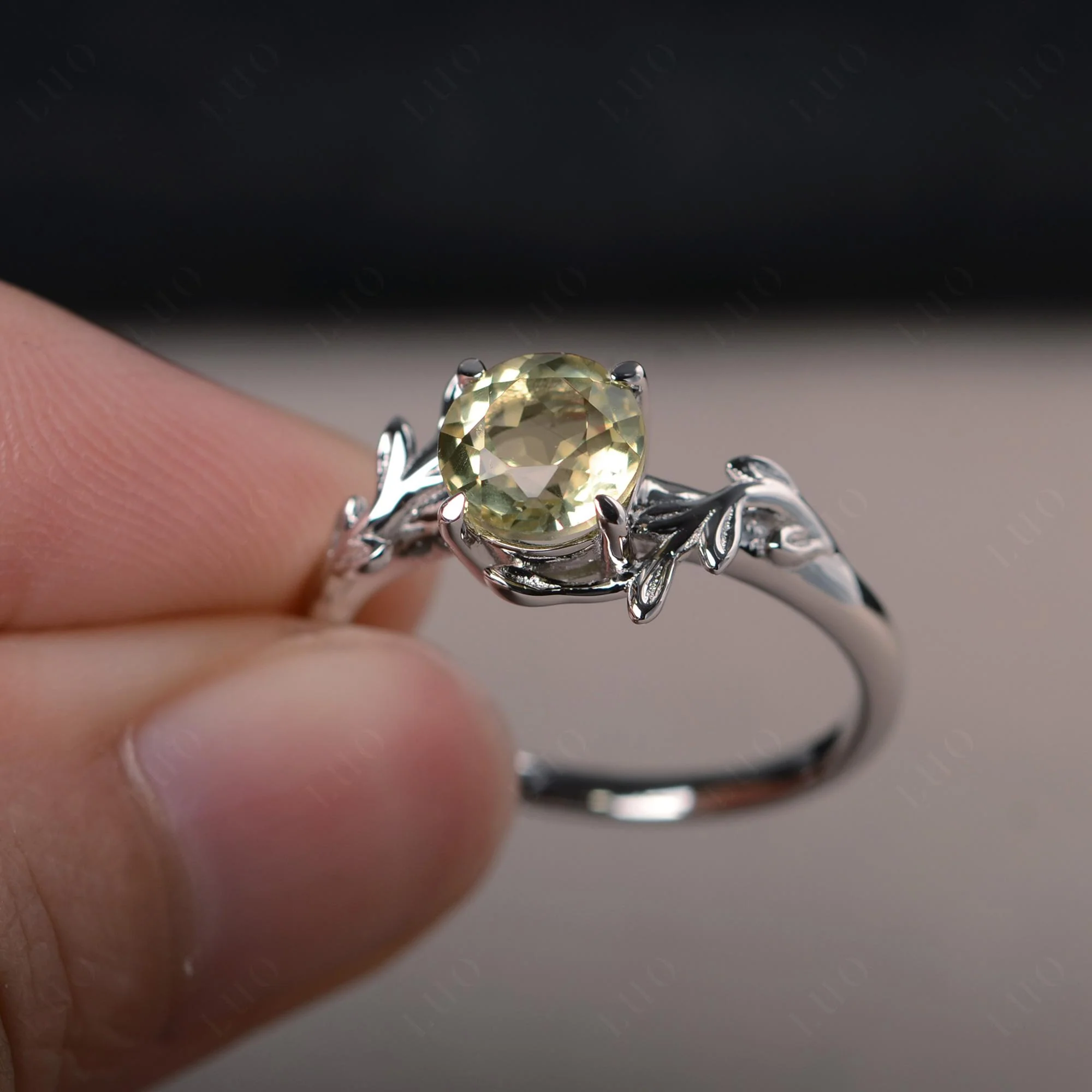 Lemon Quartz Vine Ring - Image 30