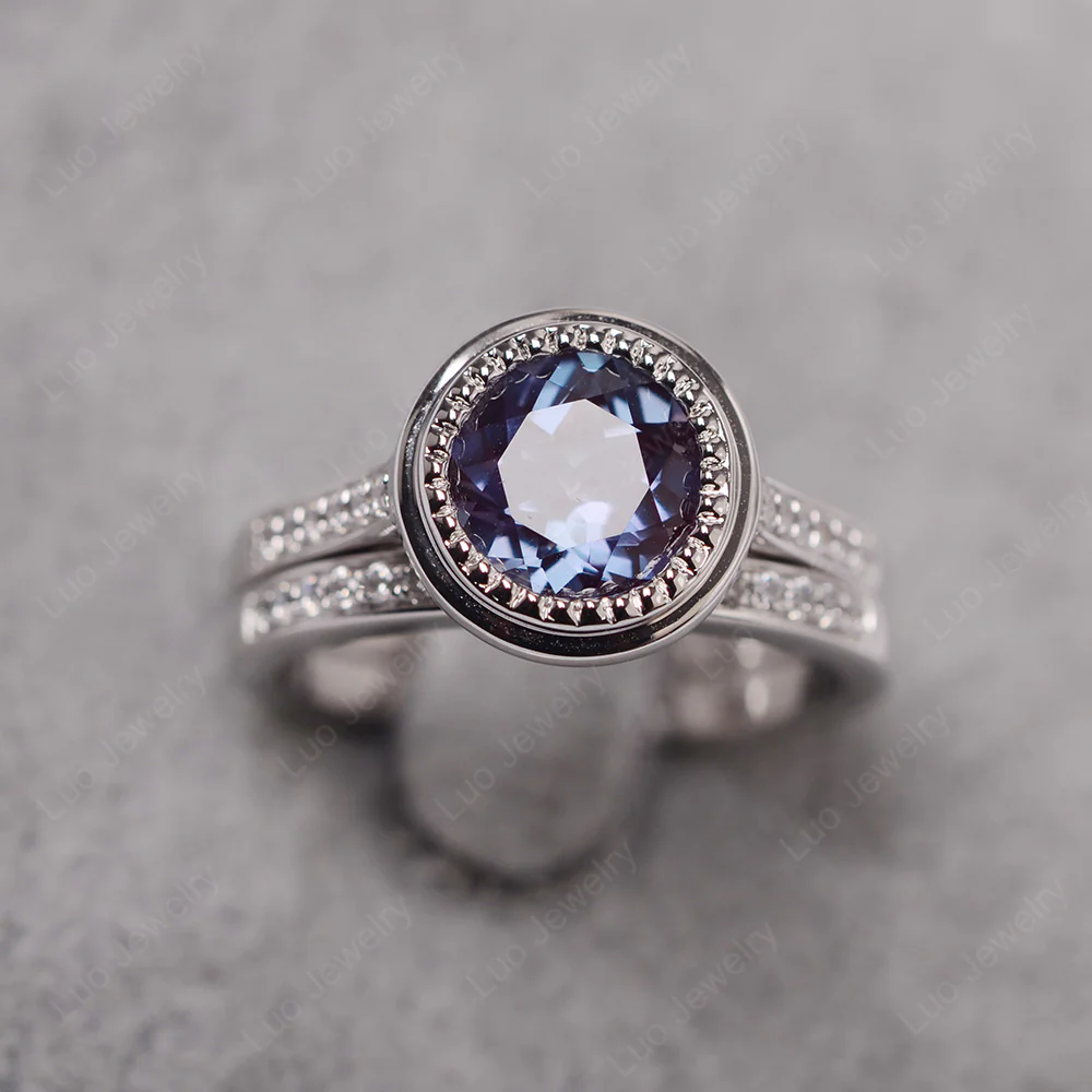 Vintage Style Alexandrite Bridal Rings Set