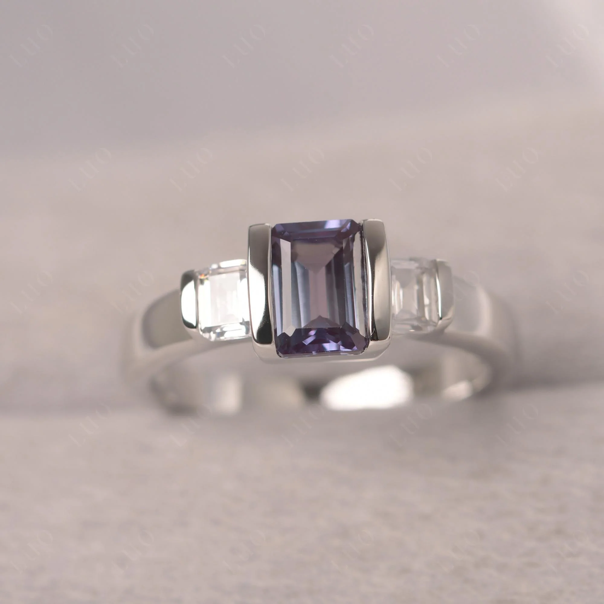 Vintage Alexandrite Bezel Emerald Cut Ring - Image 10