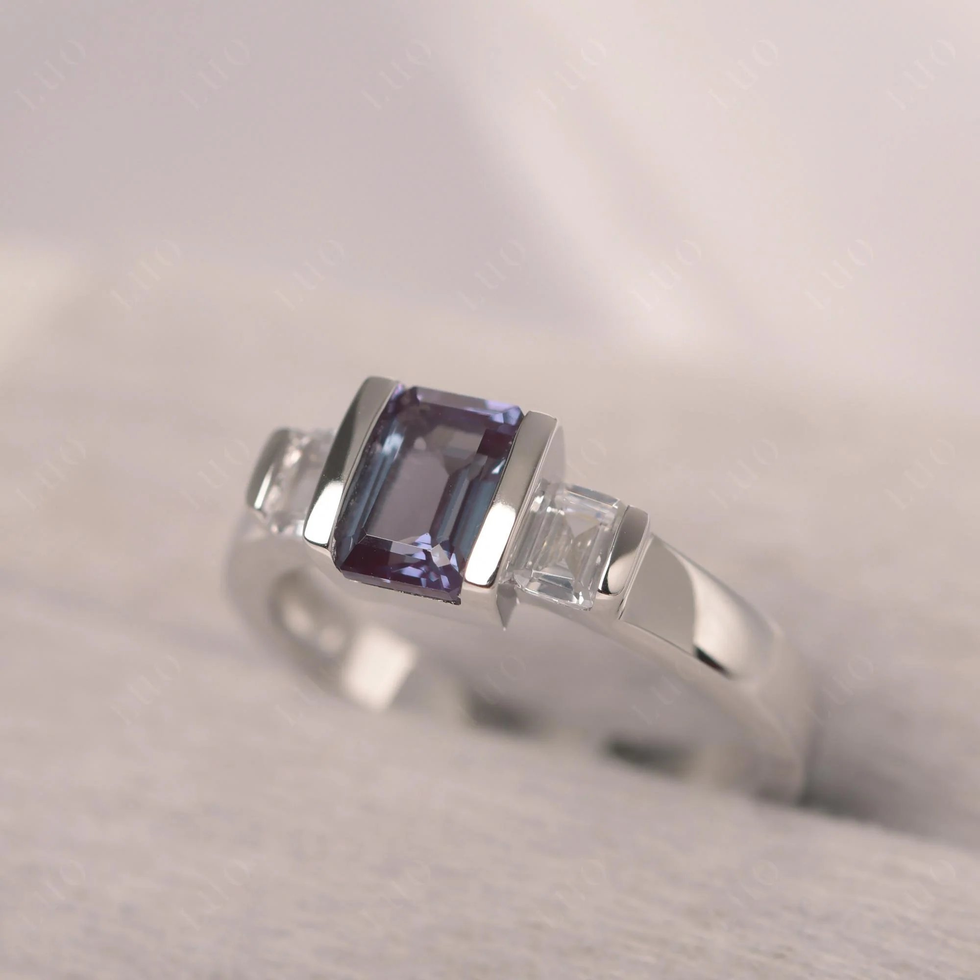 Vintage Alexandrite Bezel Emerald Cut Ring - Image 12
