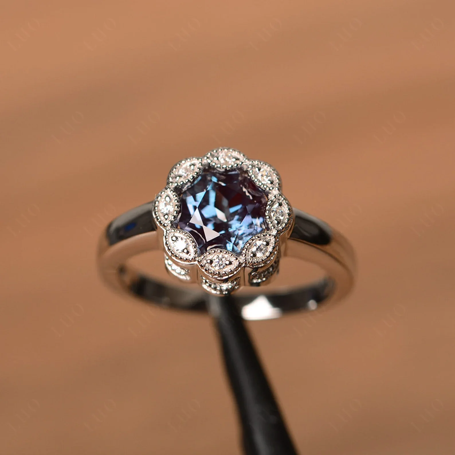 Vintage Alexandrite Ring Halo Flower Ring - Image 11