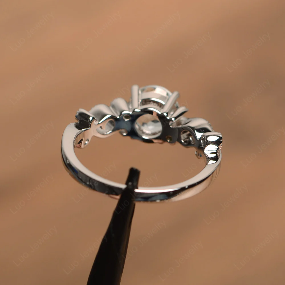 Aquamarine Art Deco Engagement Ring - Image 4