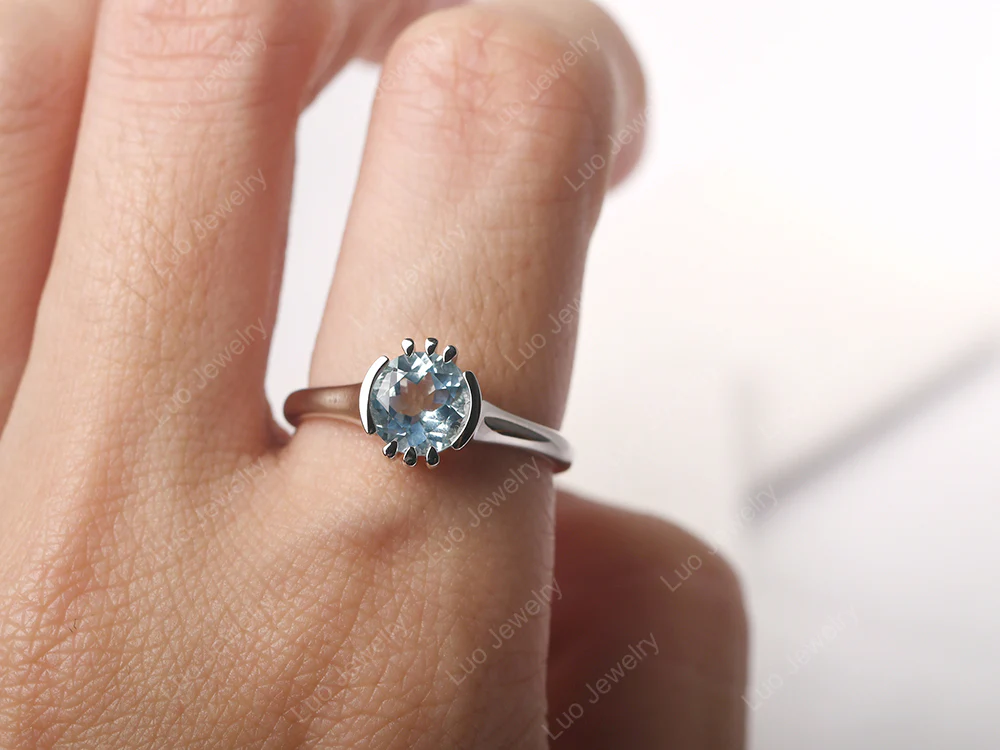 Unique Aquamarine Solitaire Ring - Image 5