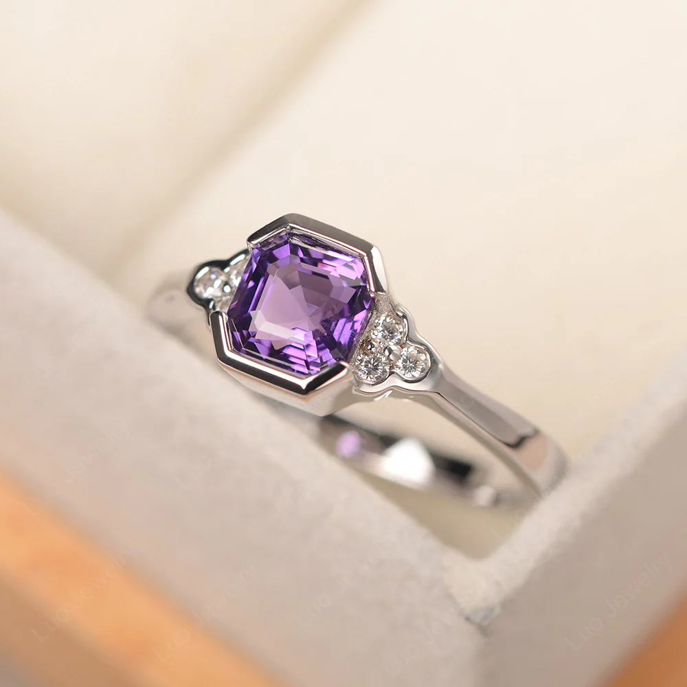 Vintage Asscher Cut Amethyst Ring