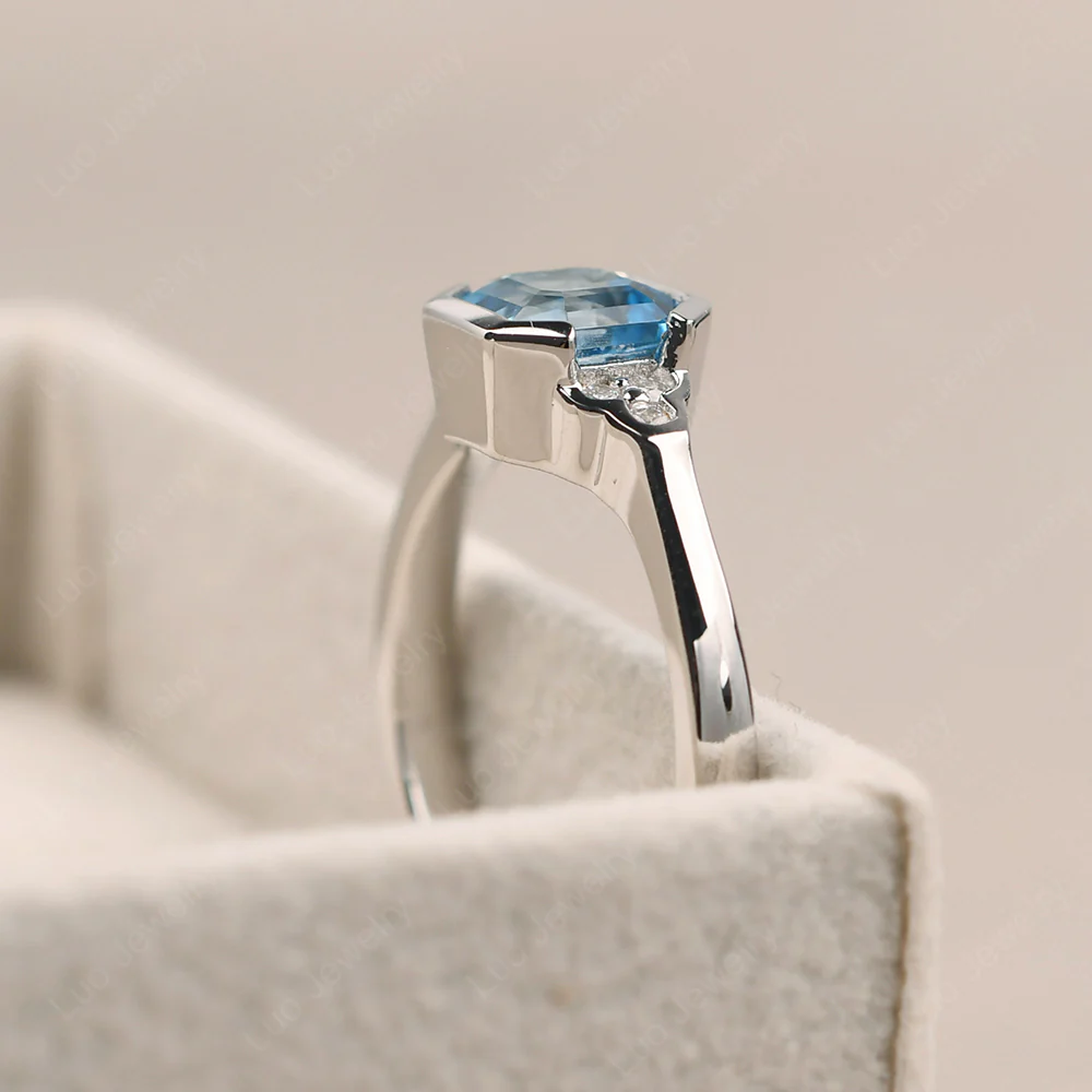 Vintage Asscher Cut Swiss Blue Topaz Ring - Image 4