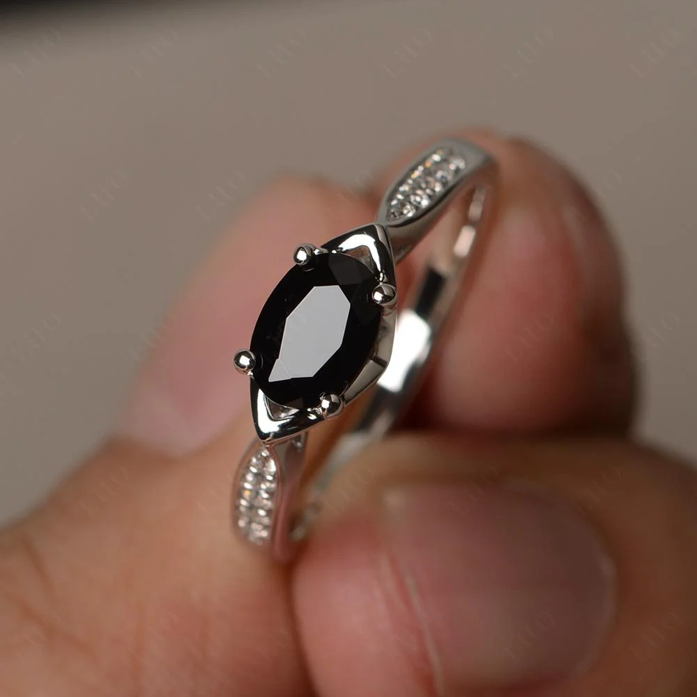 Black Spinel Horizontal Oval Ring - Image 10