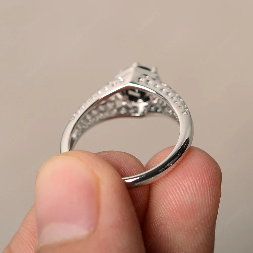 Black Spinel Hollow Out Ring - Image 2