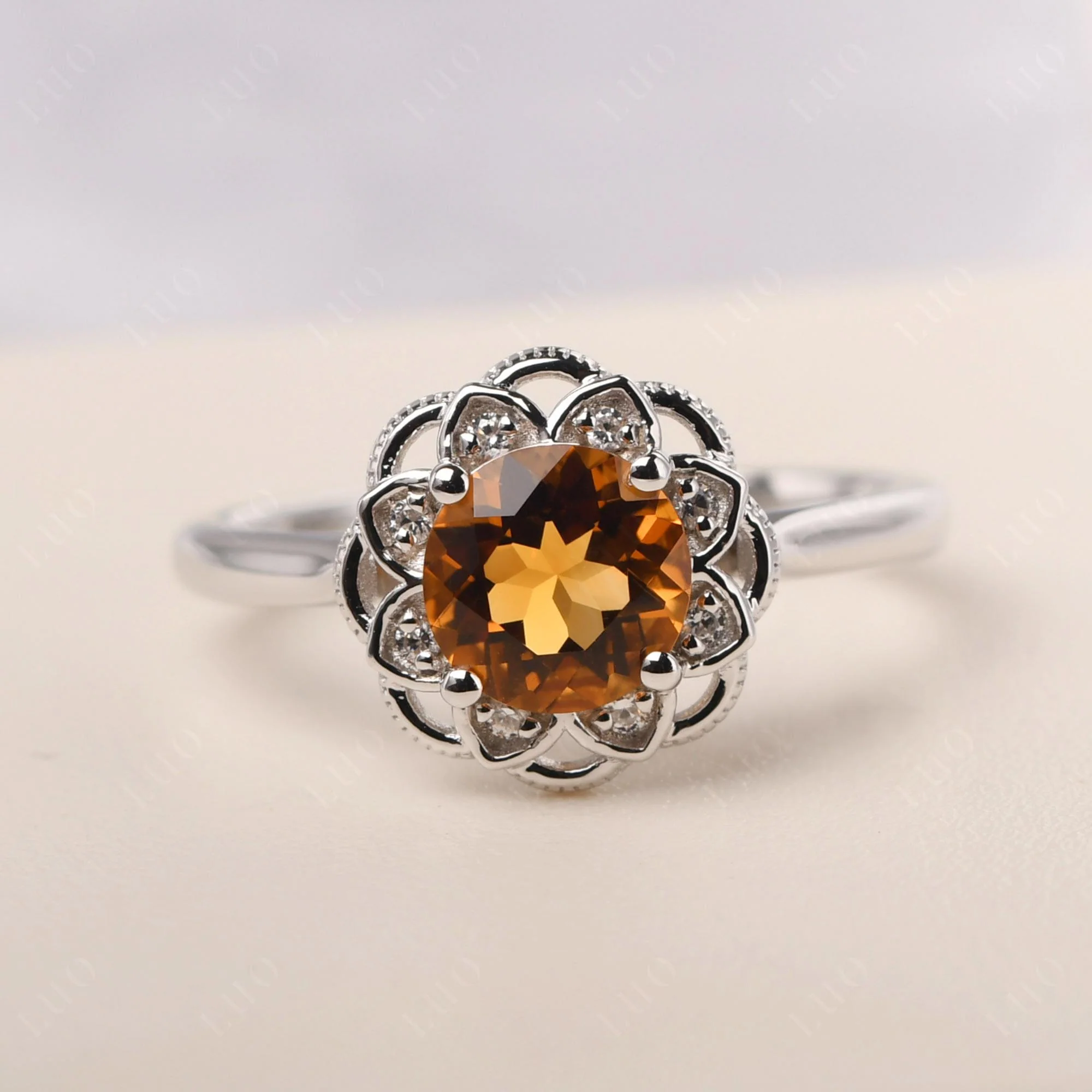 Round Cut Citrine Filigree Ring - Image 10