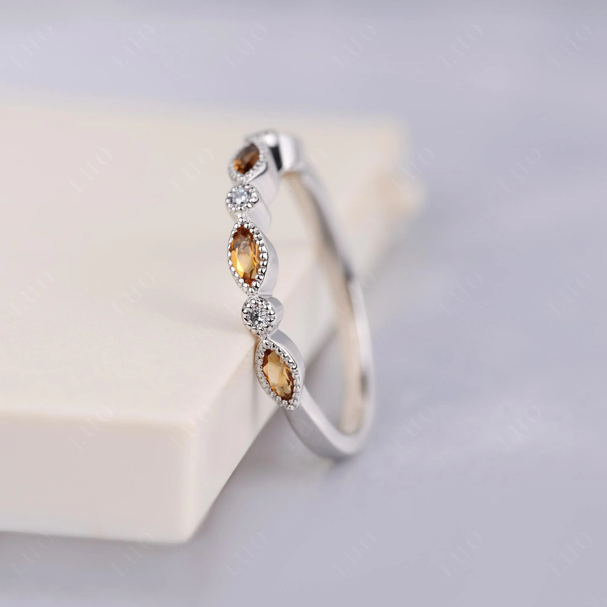Vintage Citrine Wedding Band Ring - Image 2