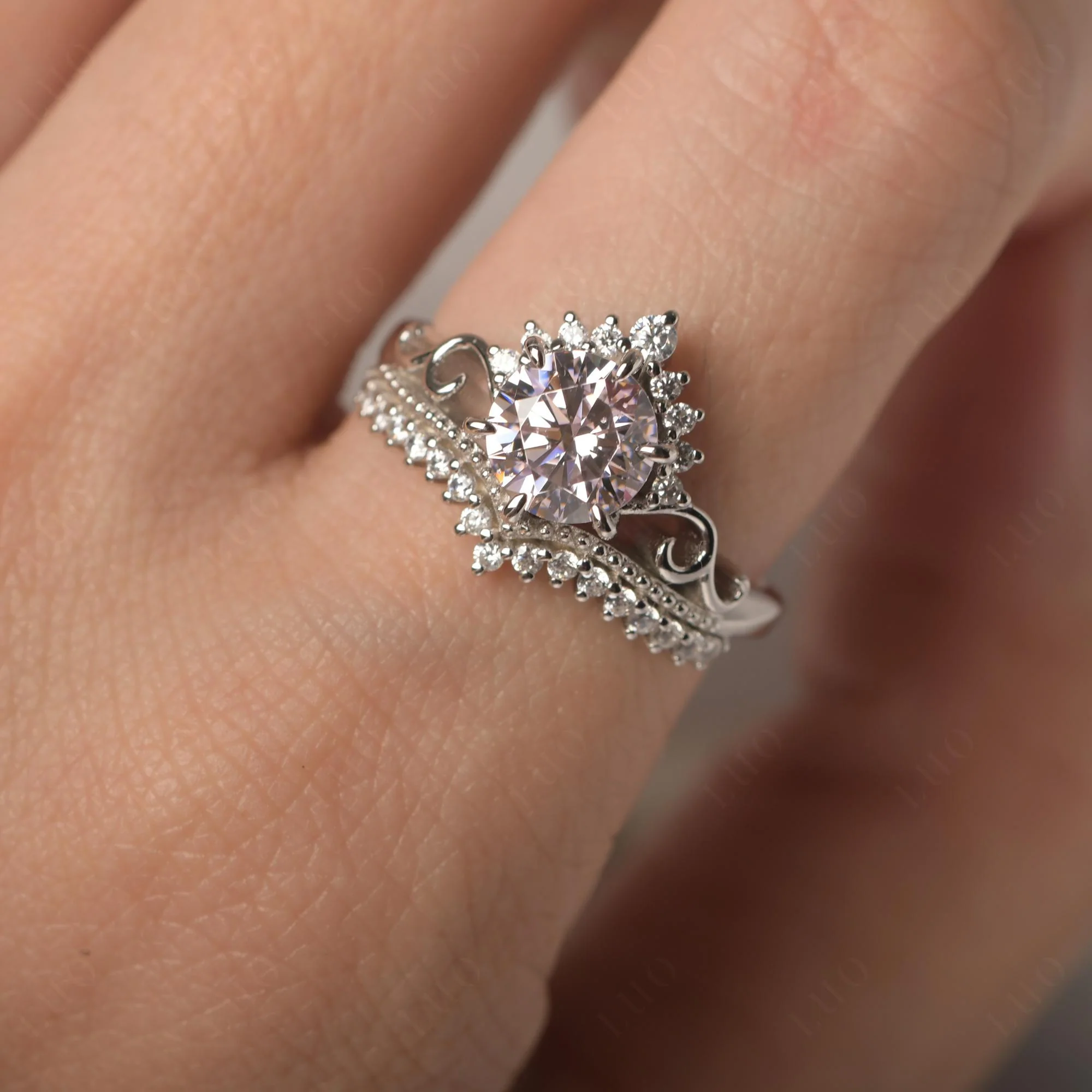 Pink Cubic Zirconia Tiara Promise Ring - Image 15