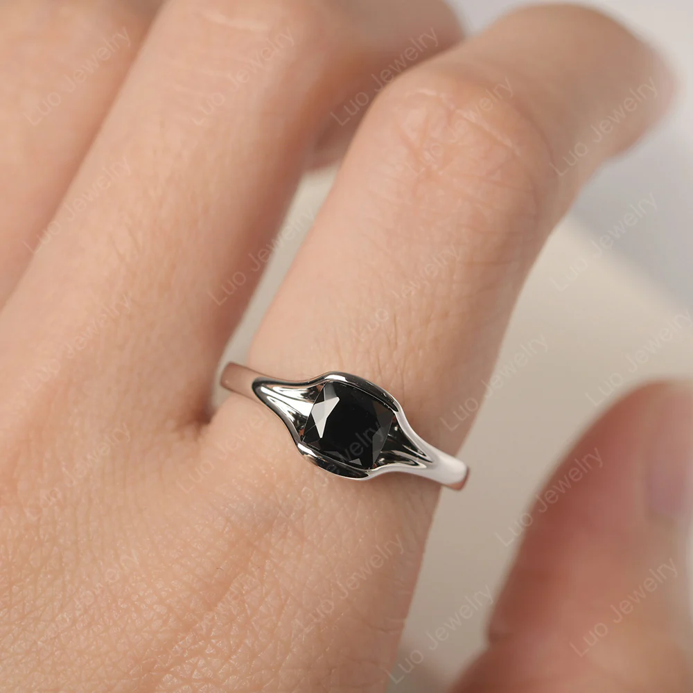 Black Spinel Cushion Cut Promise Ring - Image 4