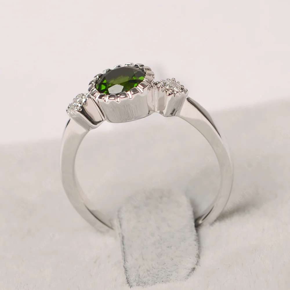 Vintage Diopside Ring Bezel Set Art Deco - Image 2