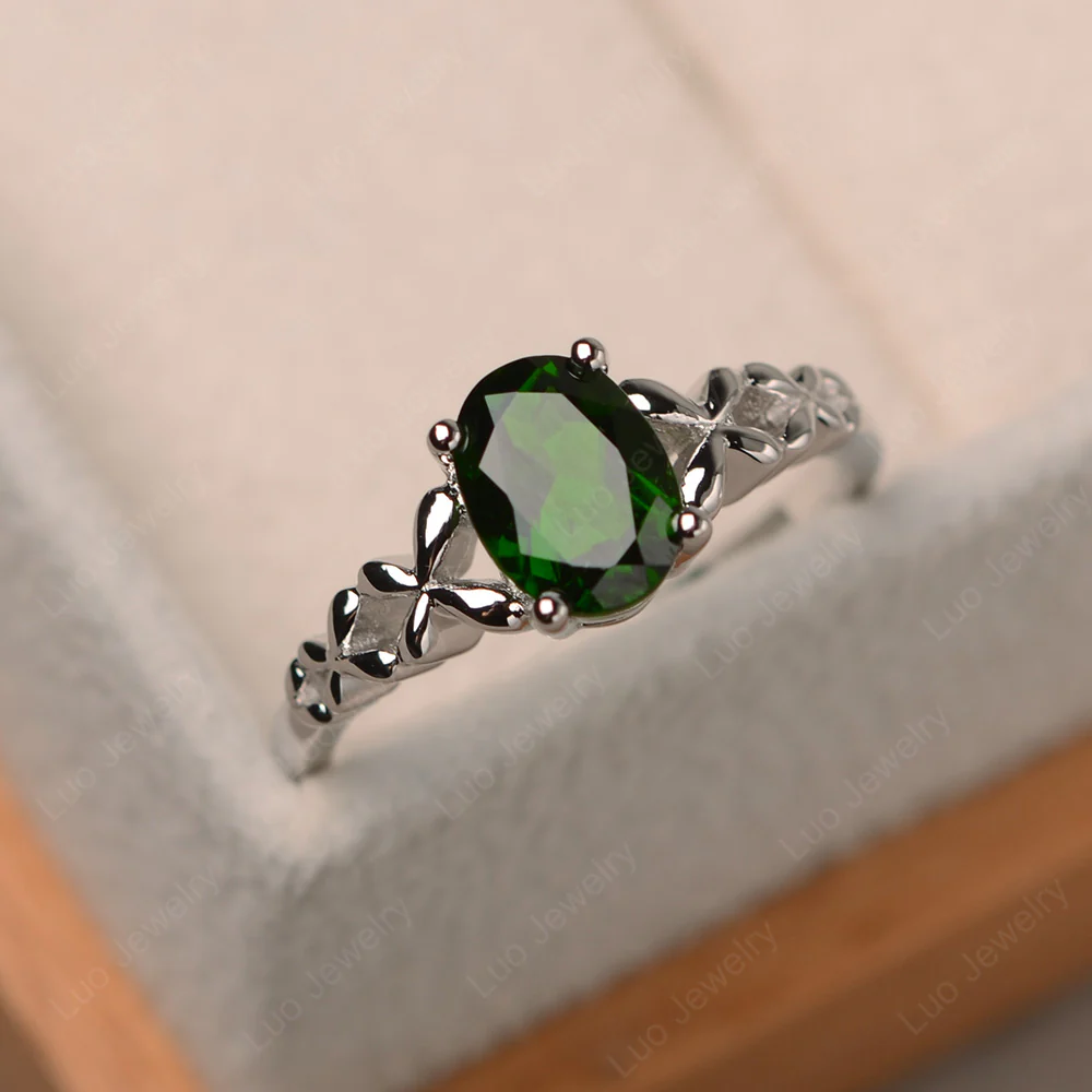 Diopside Butterfly Engagement Ring - Image 3