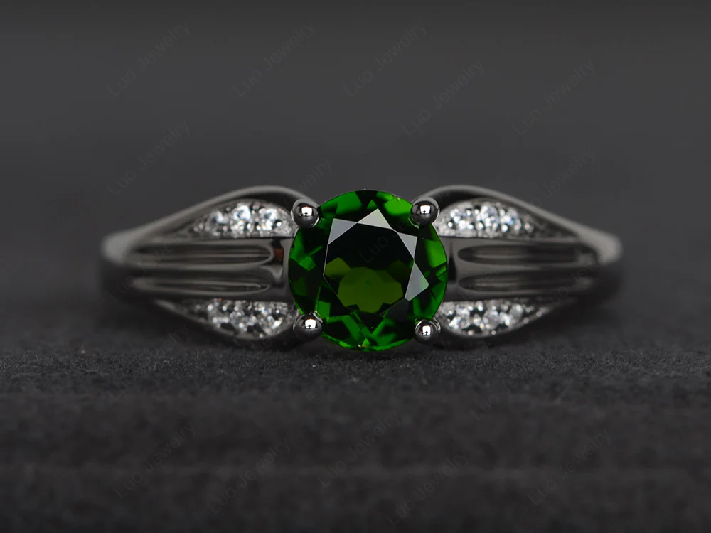 Diopside Cobra Ring