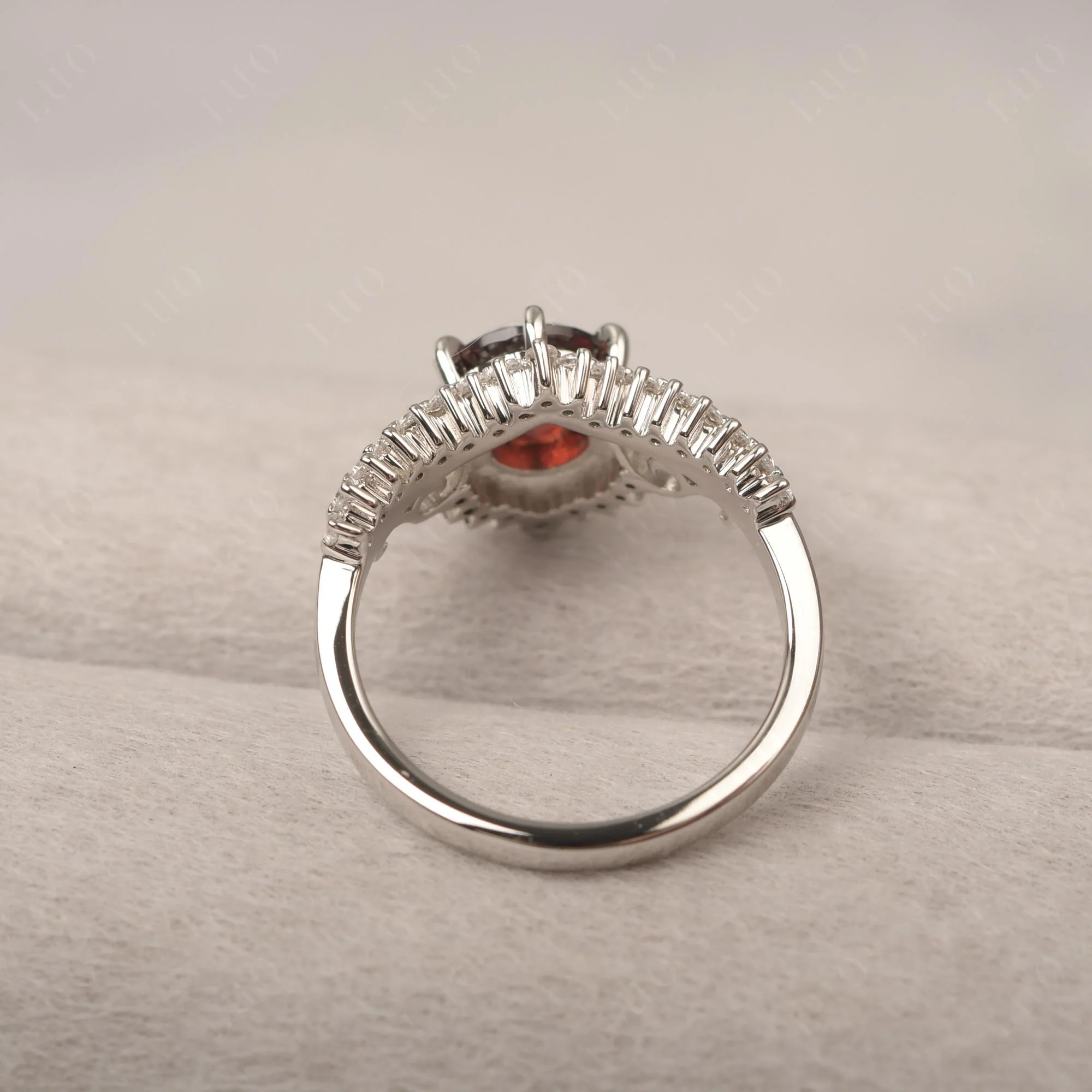 Vintage Garnet Cocktail Ring - Image 13