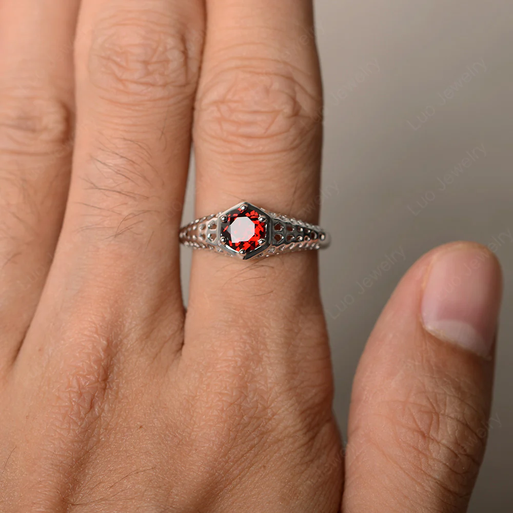 Garnet Openwork Ring - Image 3