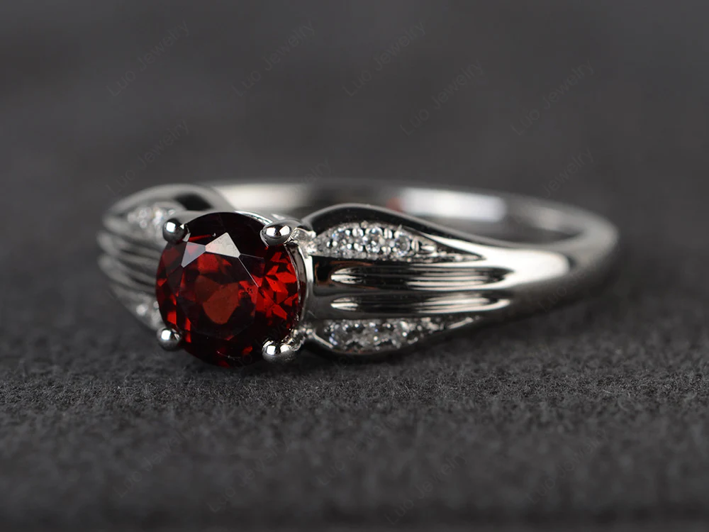 Garnet Cobra Ring - Image 2