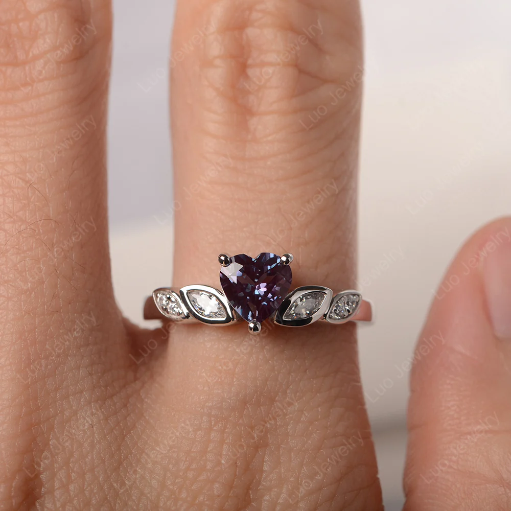 Delicate Heart Shaped Alexandrite Ring - Image 5