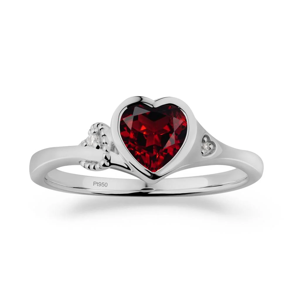Vintage Heart Garnet Knot Ring - Image 3