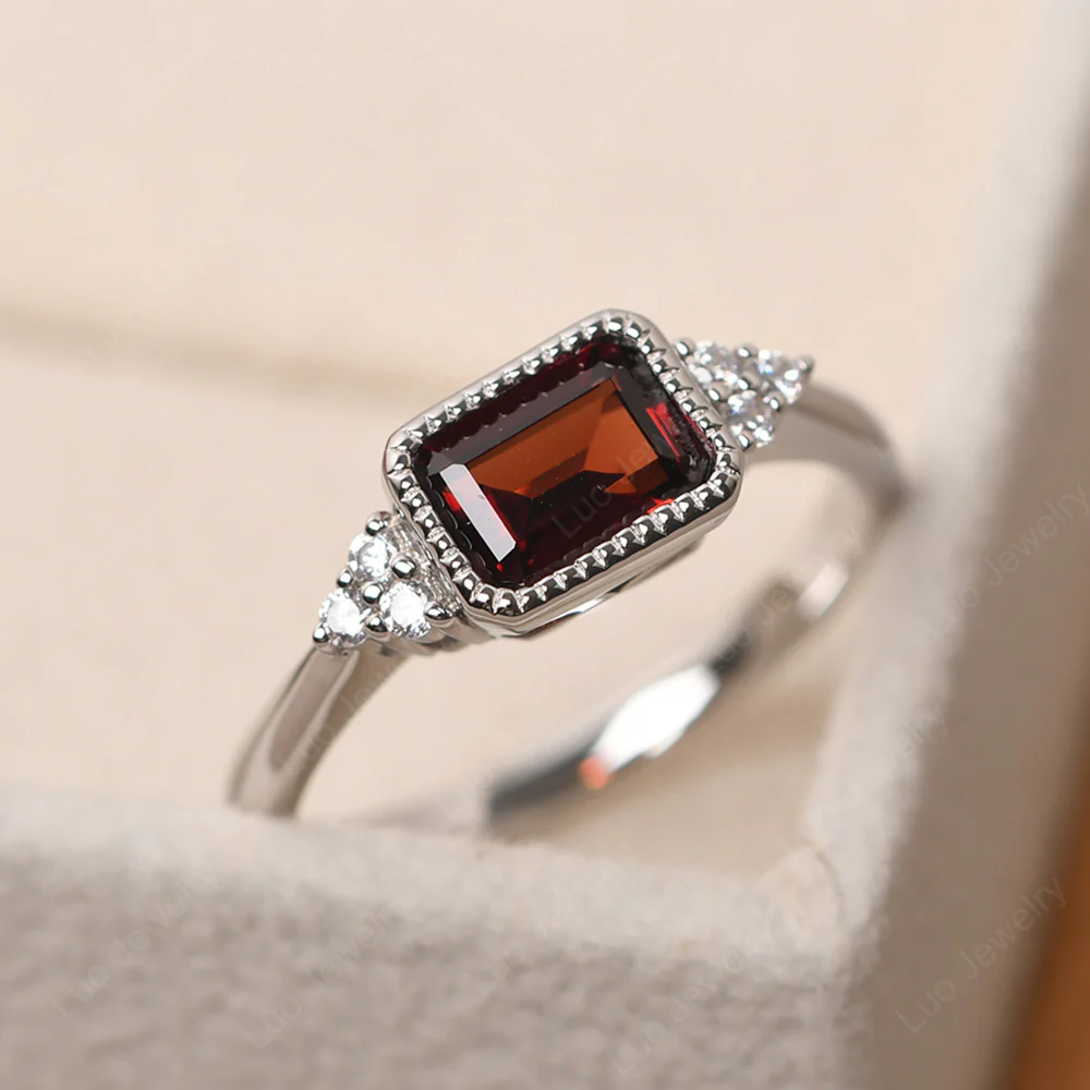 Classic Horizontal Bezel Set Garnet Ring - Image 3
