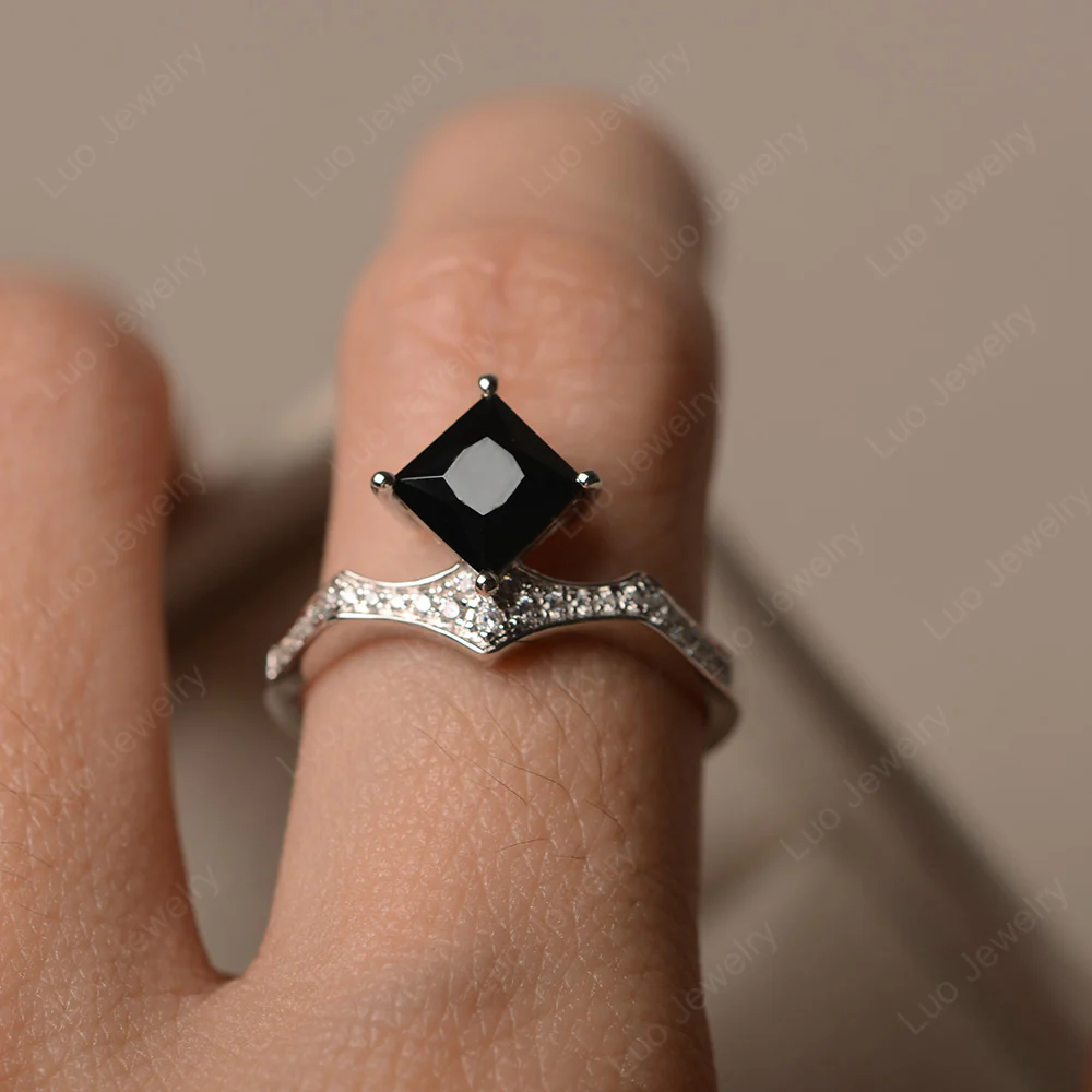 Vintage Kite Set Princess Cut Black Spinel Ring - Image 4
