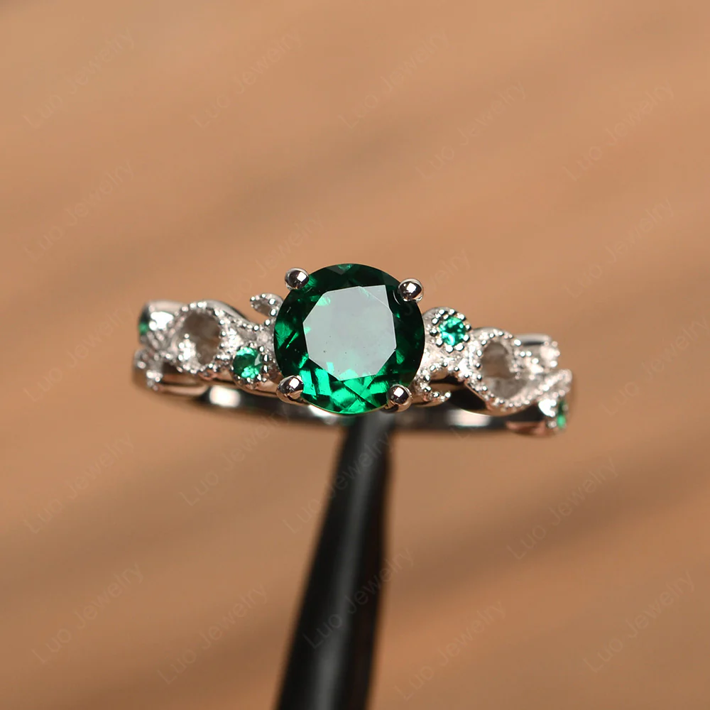 Emerald Art Deco Engagement Ring - Image 2