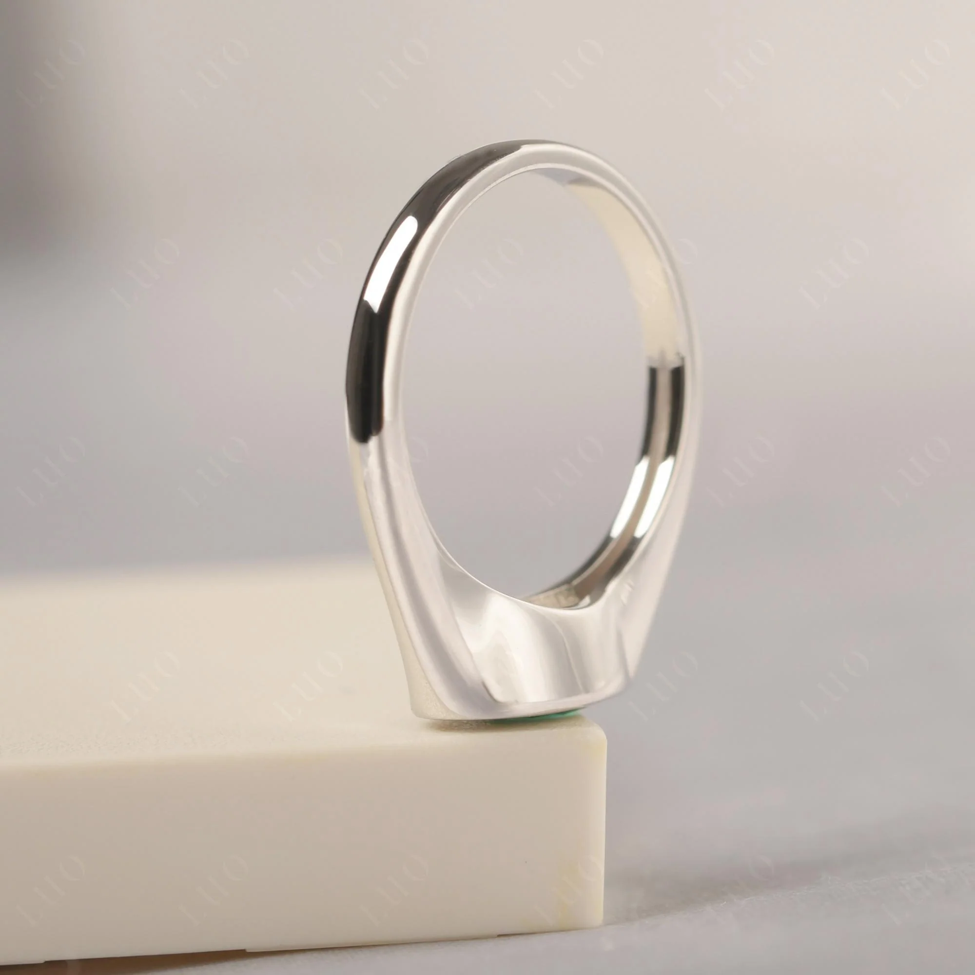 Emerald Pinky Ring for Women - Image 14