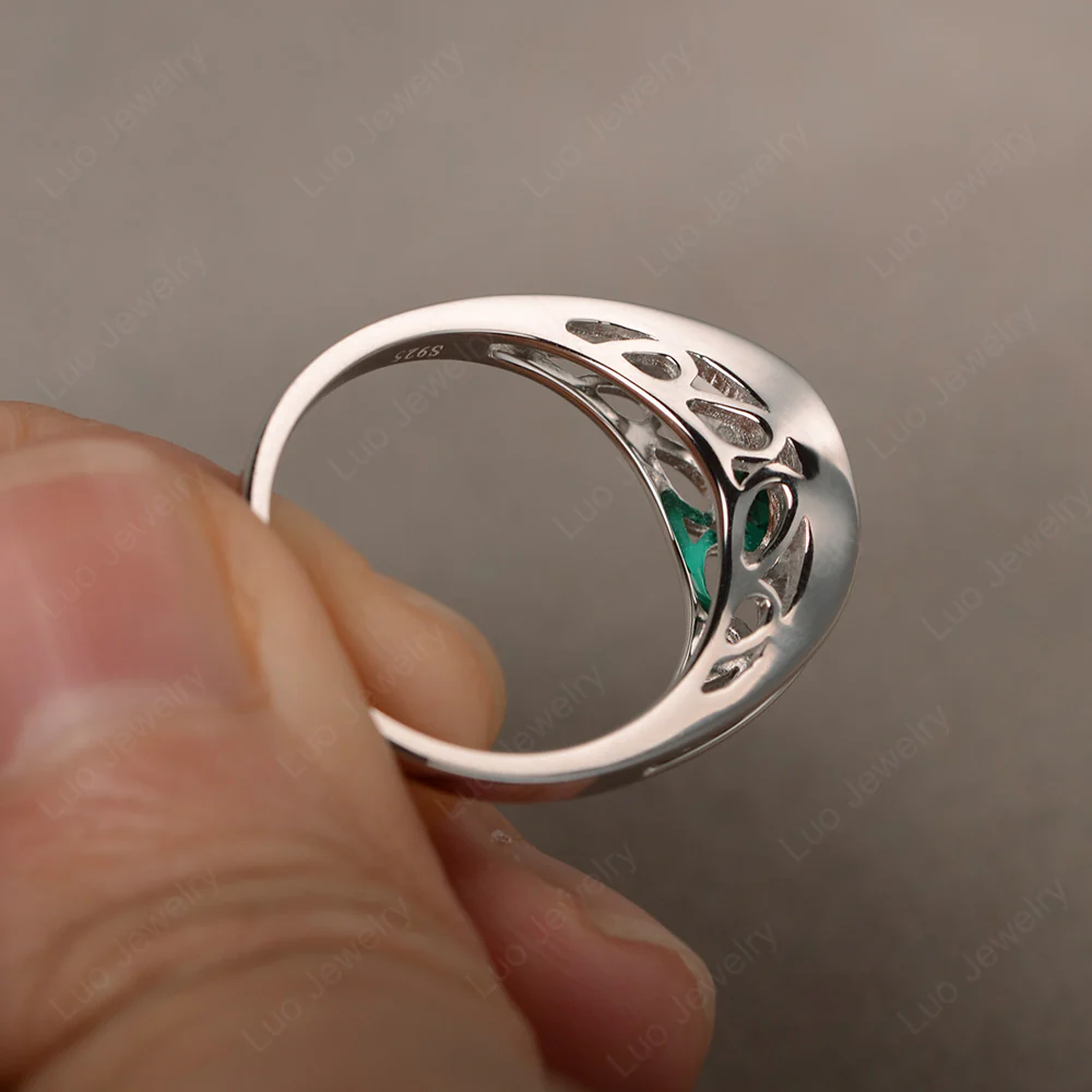 Emerald Unique Solitaire Engagement Ring - Image 3
