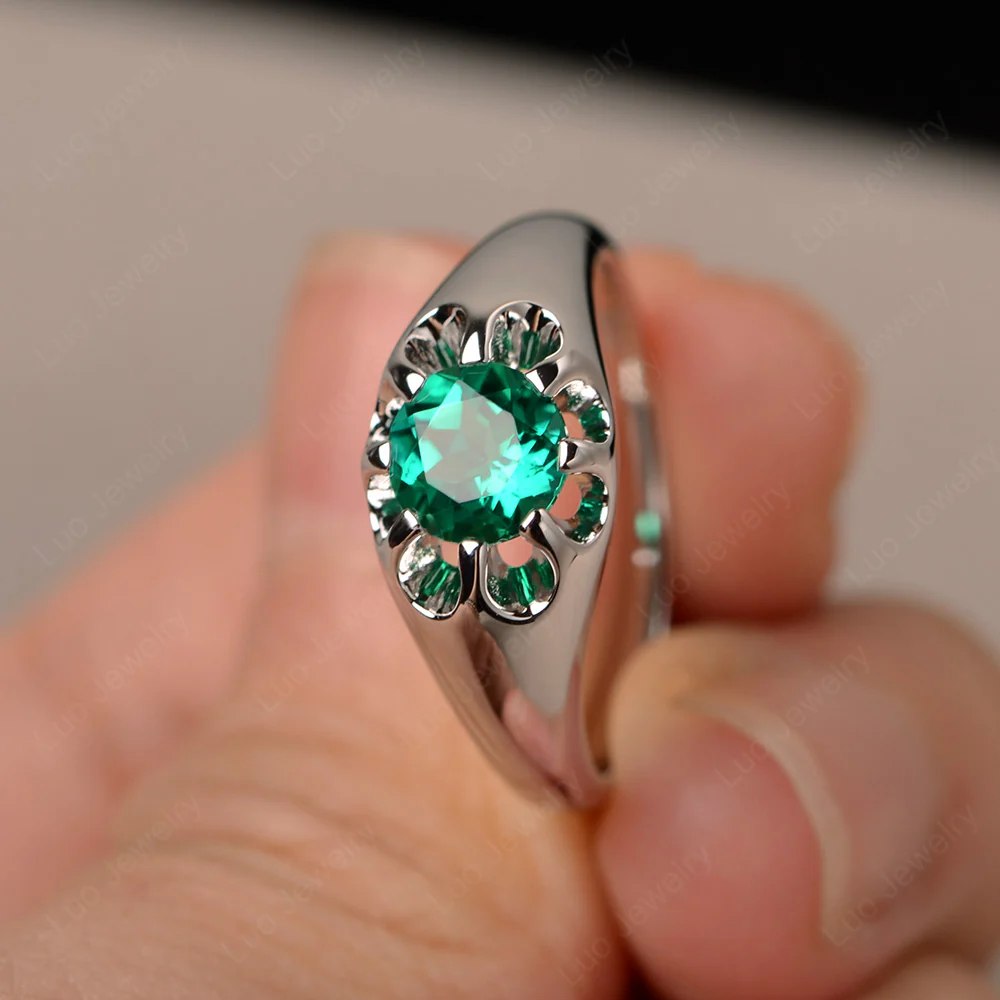 Emerald Statement Ring - Image 2